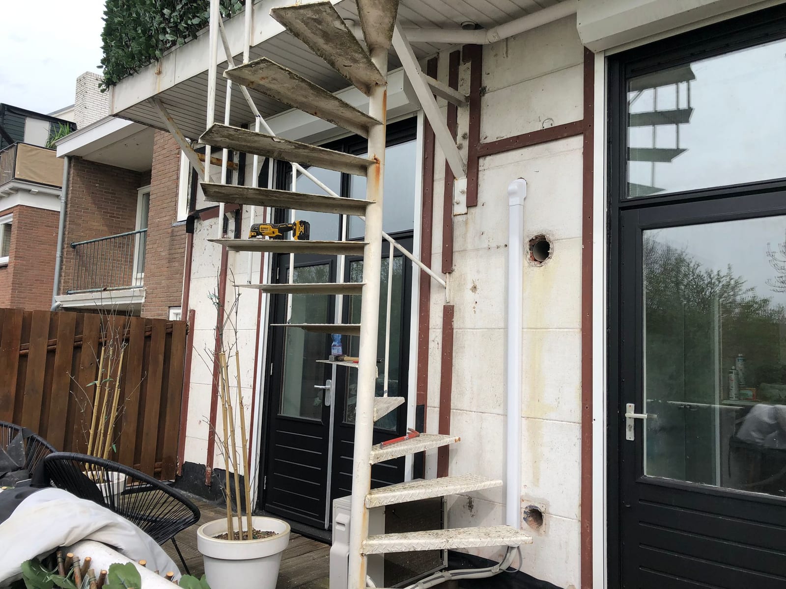 Renovatie achtergevel met dakterras, Voor